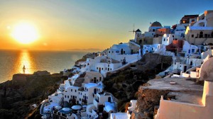 sunset-in-oia-santorini-greece